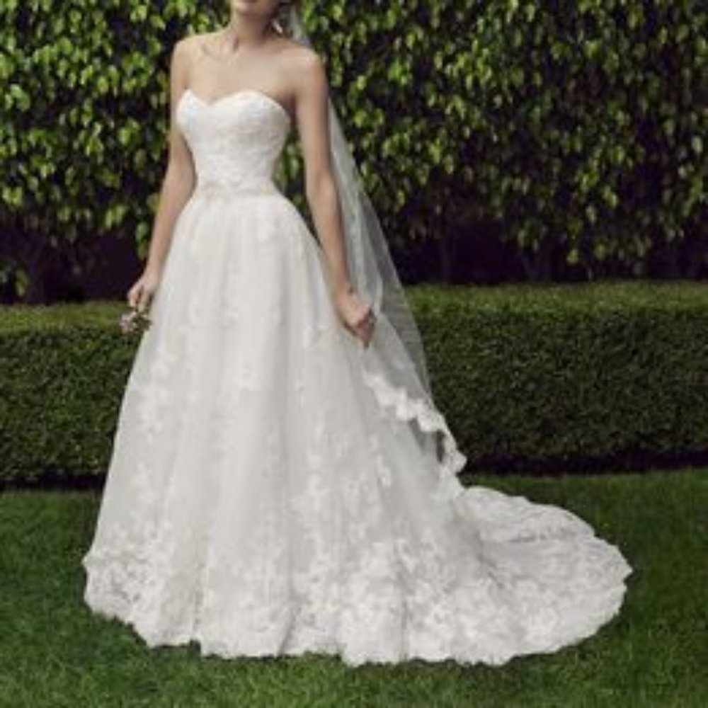 Casablanca 2229 Wedding Dress Size 8 Ivory